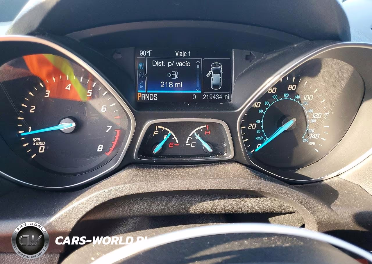 2015 Ford Escape Titanium VIN:1FMCU0J9XFUA46771 - 9