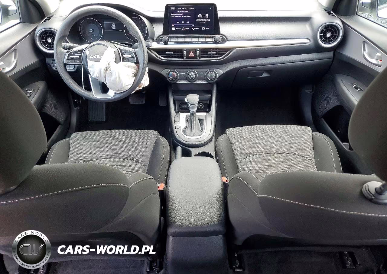 2023 Kia Forte Lxs VIN:3KPF24AD6PE615120 - 8