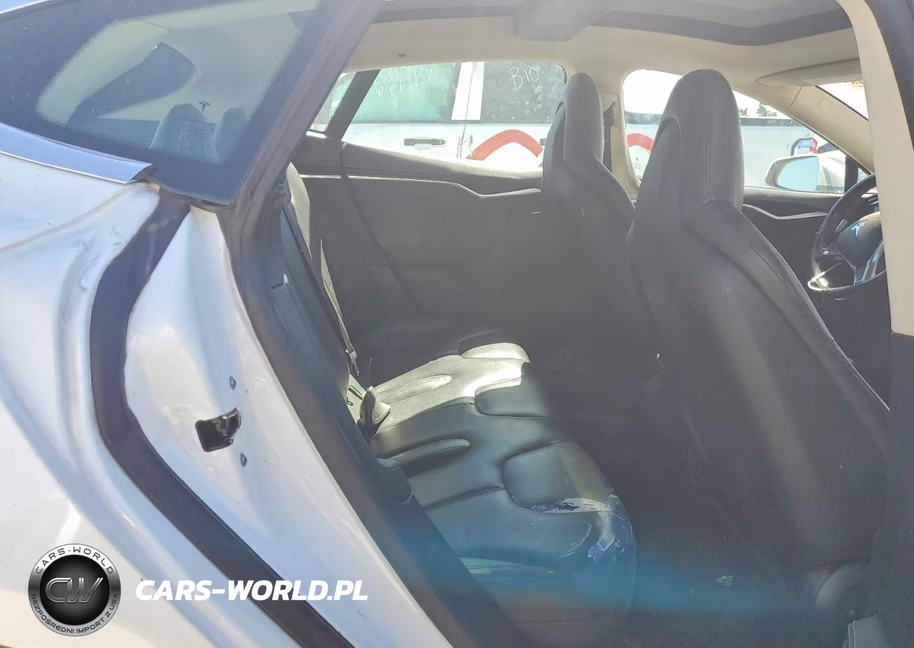 2014 Tesla Model S VIN:5YJSA1H16EFP35003 - 10