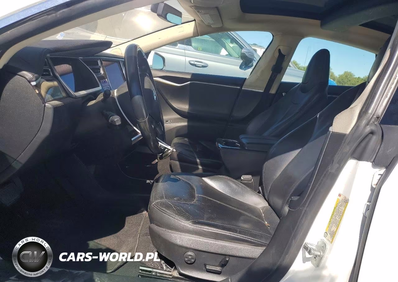 2014 Tesla Model S VIN:5YJSA1H16EFP35003 - 7