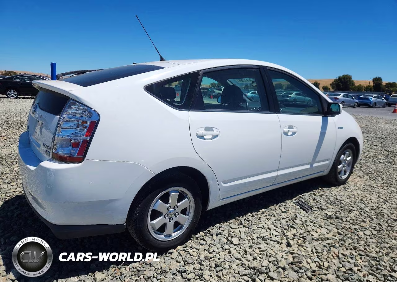 2008 Toyota Prius Base VIN:JTDKB20U887733207 - 3