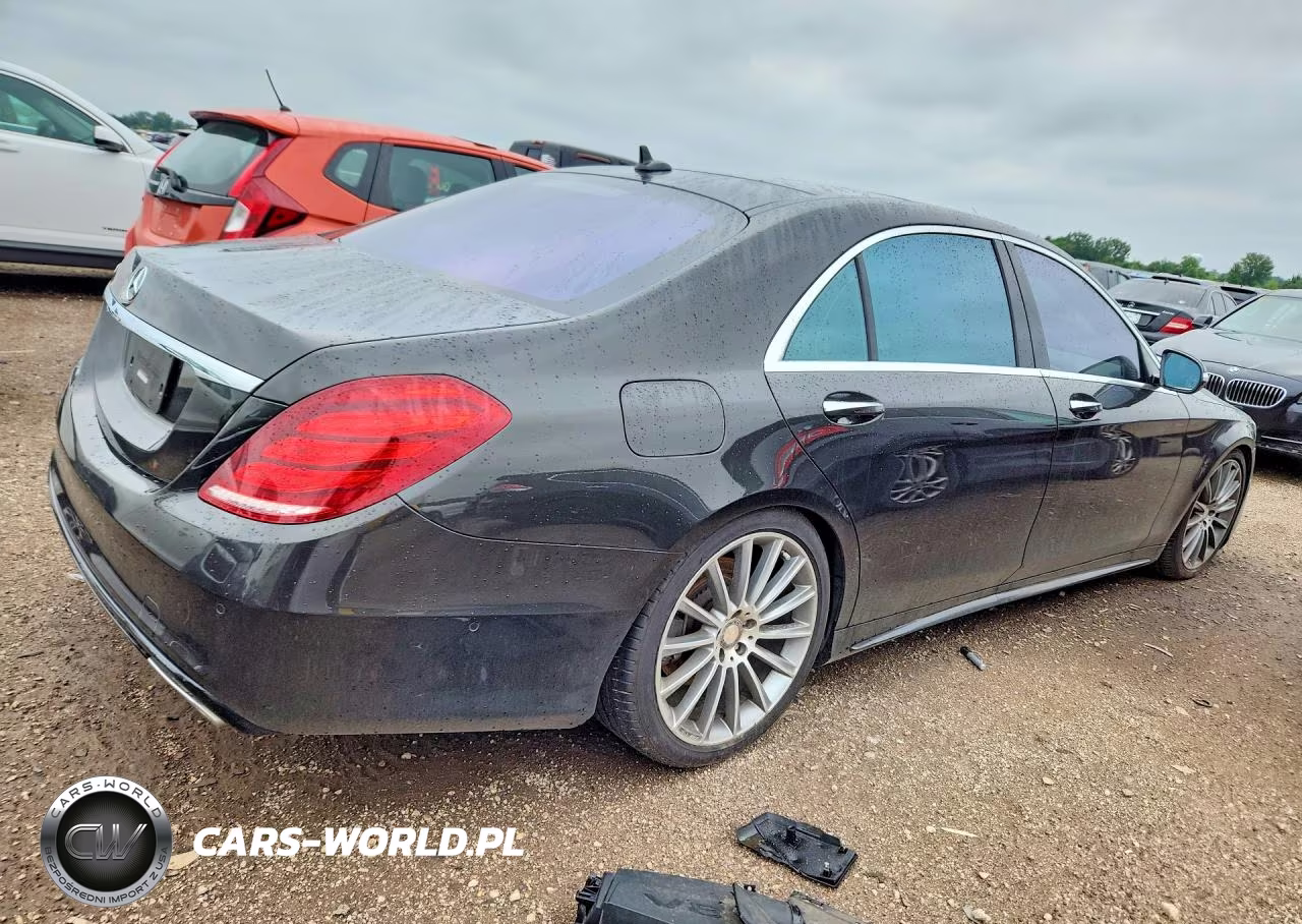 2016 Mercedes-Benz S 550 4Matic VIN:WDDUG8FB6GA236585 - 3