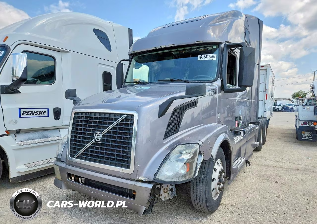 2015 Volvo Vnl Semi Truck