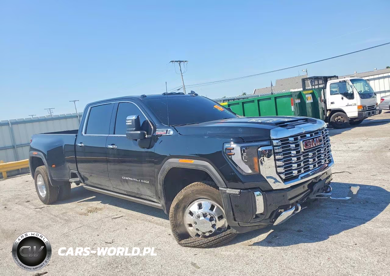 2026 GMC Sierra K3500 Denali VIN:1GT4UWEY3TF214036 - 4