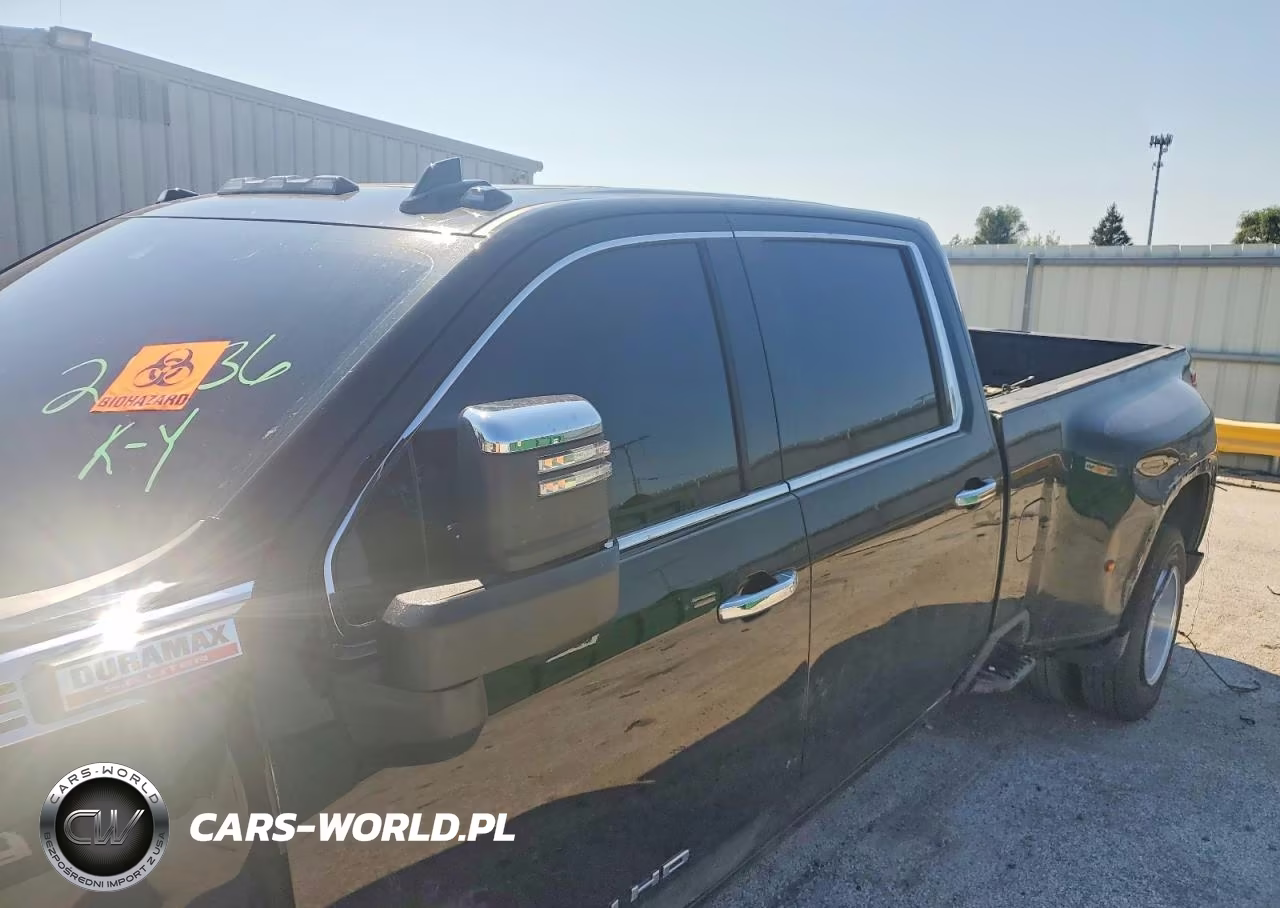 2026 GMC Sierra K3500 Denali VIN:1GT4UWEY3TF214036 - 9