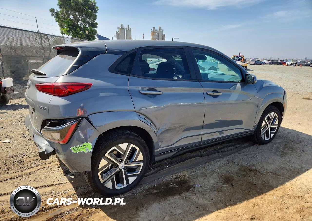 2023 Hyundai Kona Se VIN:KM8K23AG3PU171050 - 3