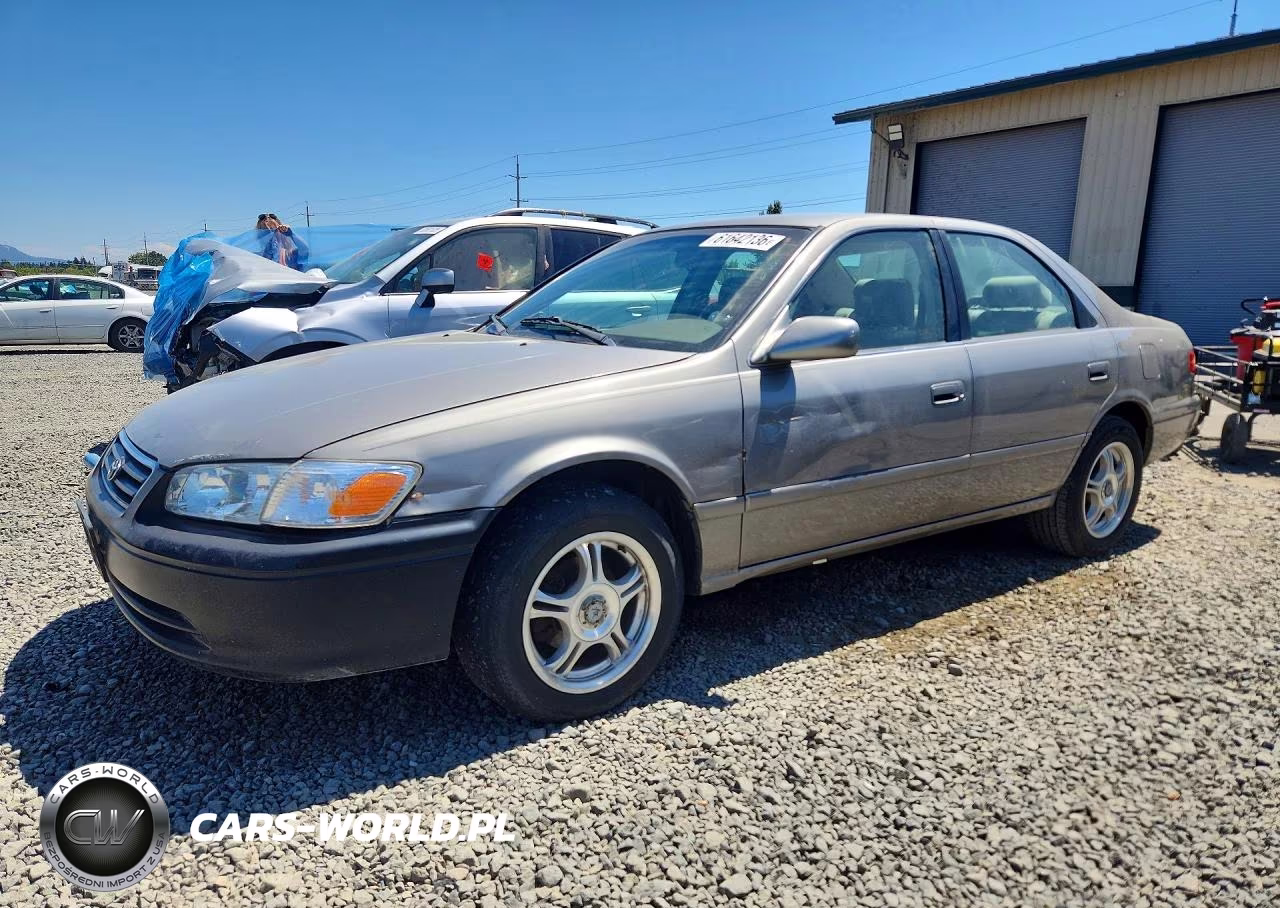 2000 Toyota Camry Ce