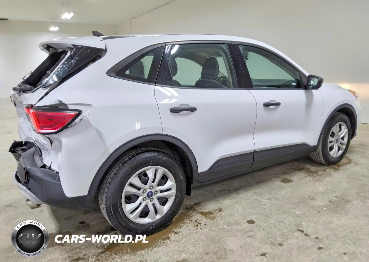 2020 Ford Escape S VIN:1FMCU0F68LUC60913 - 3