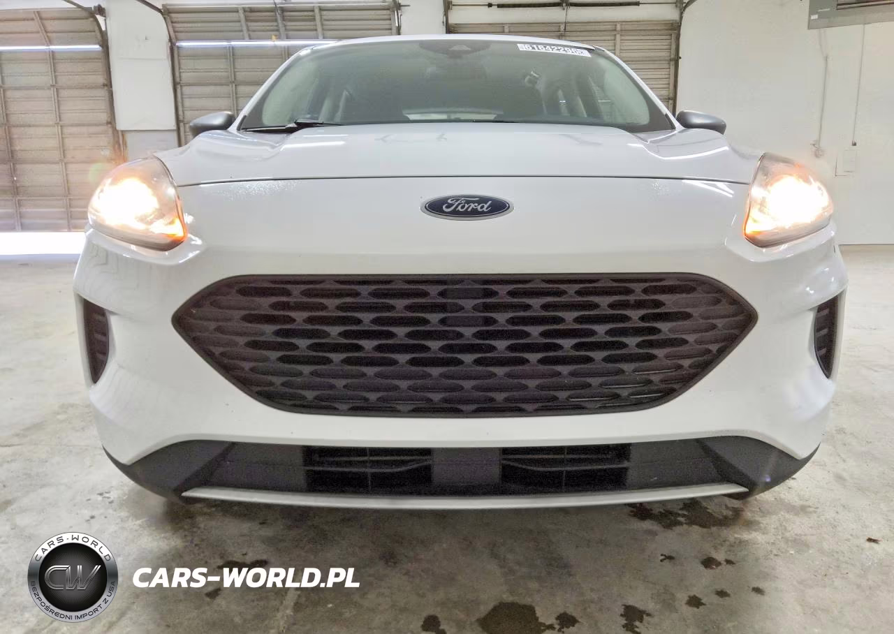 2020 Ford Escape S VIN:1FMCU0F68LUC60913 - 5