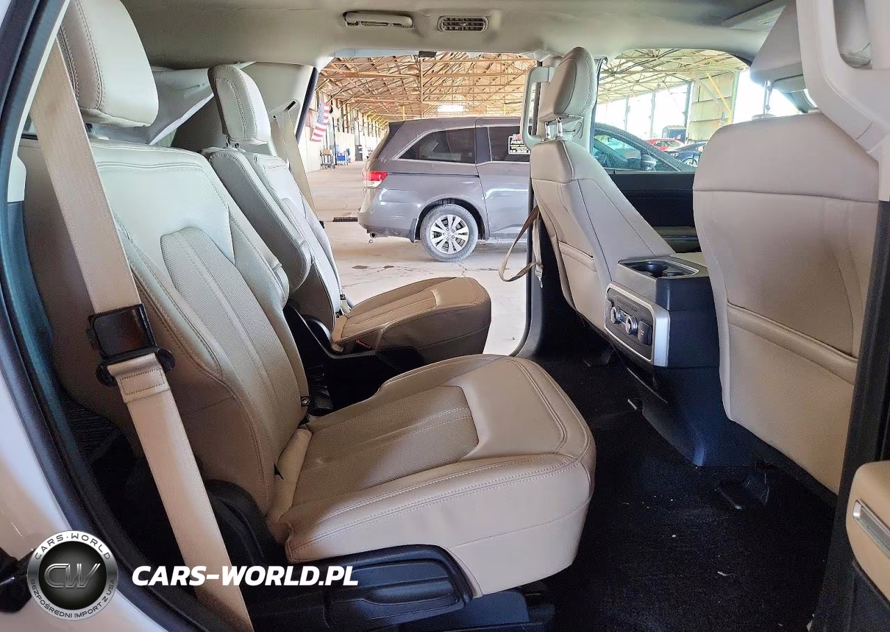2023 Ford Expedition Limited VIN:1FMJU2A85PEA47459 - 11