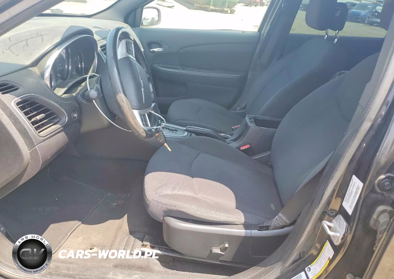 2014 Chrysler 200 Touring VIN:1C3CCBBGXEN132188 - 7