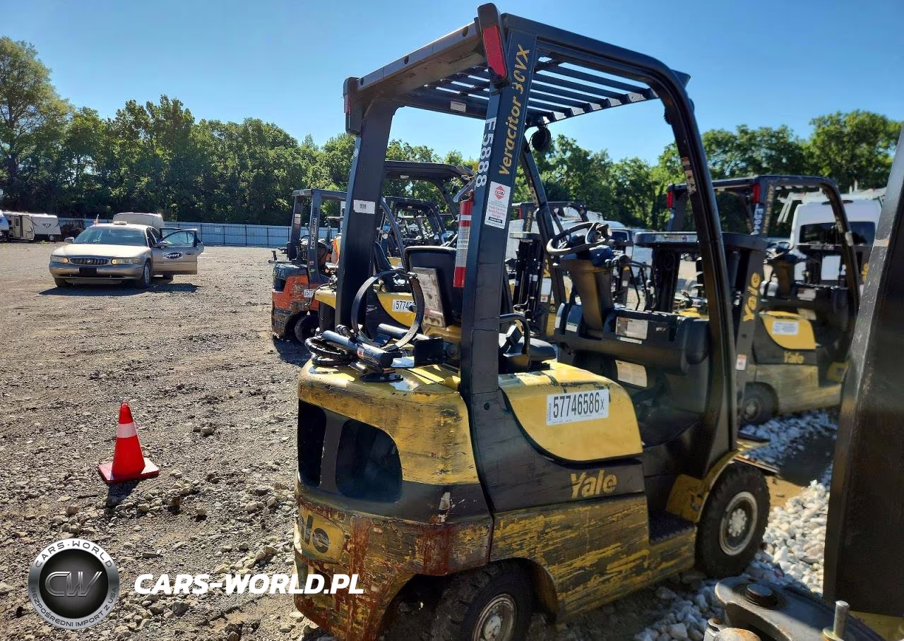 2018 Yale Glp030Vxnrsv062 Forklift VIN:D810V03234S - 4