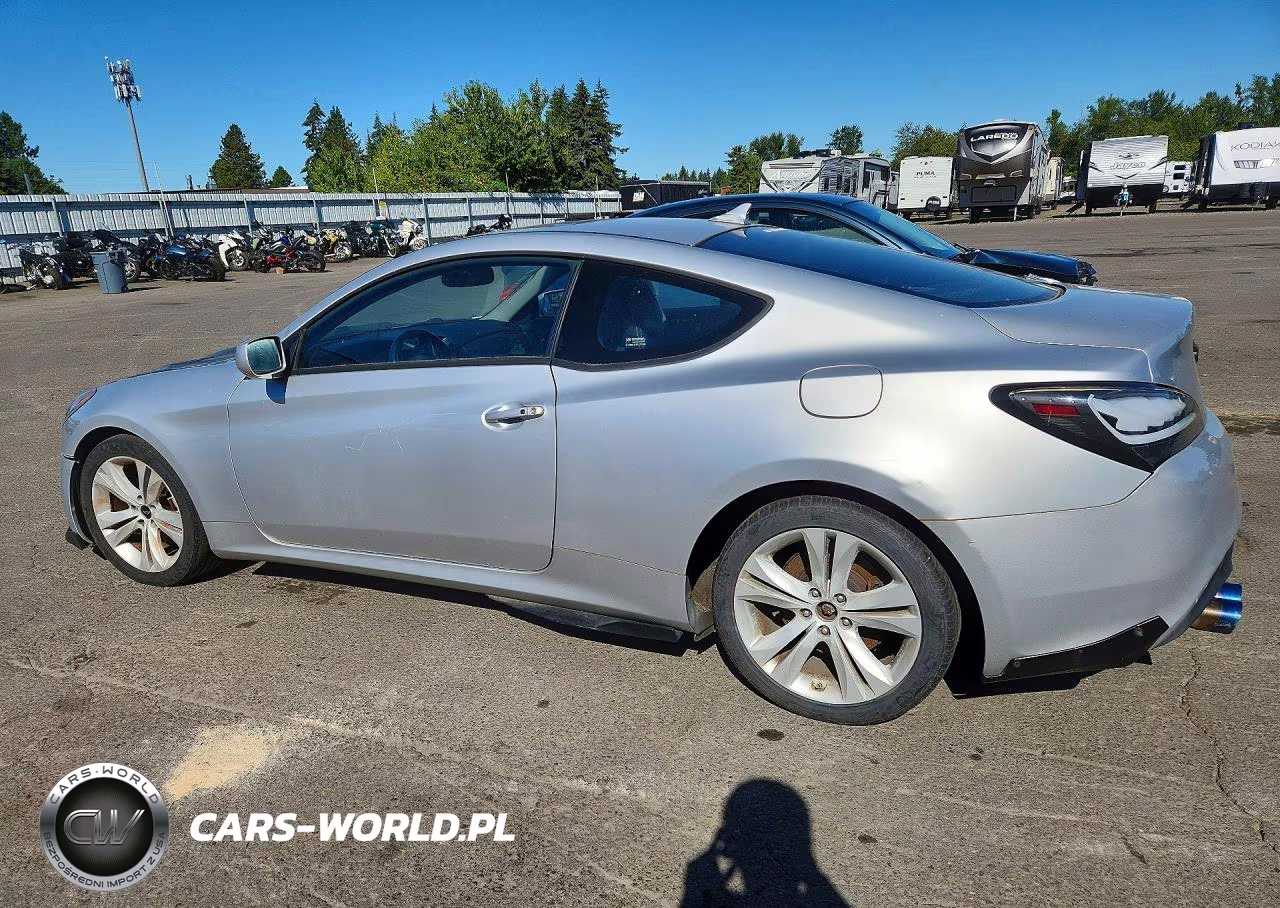 2010 Hyundai Genesis Coupe 2.0T Premium VIN:KMHHT6KD2AU010208 - 2
