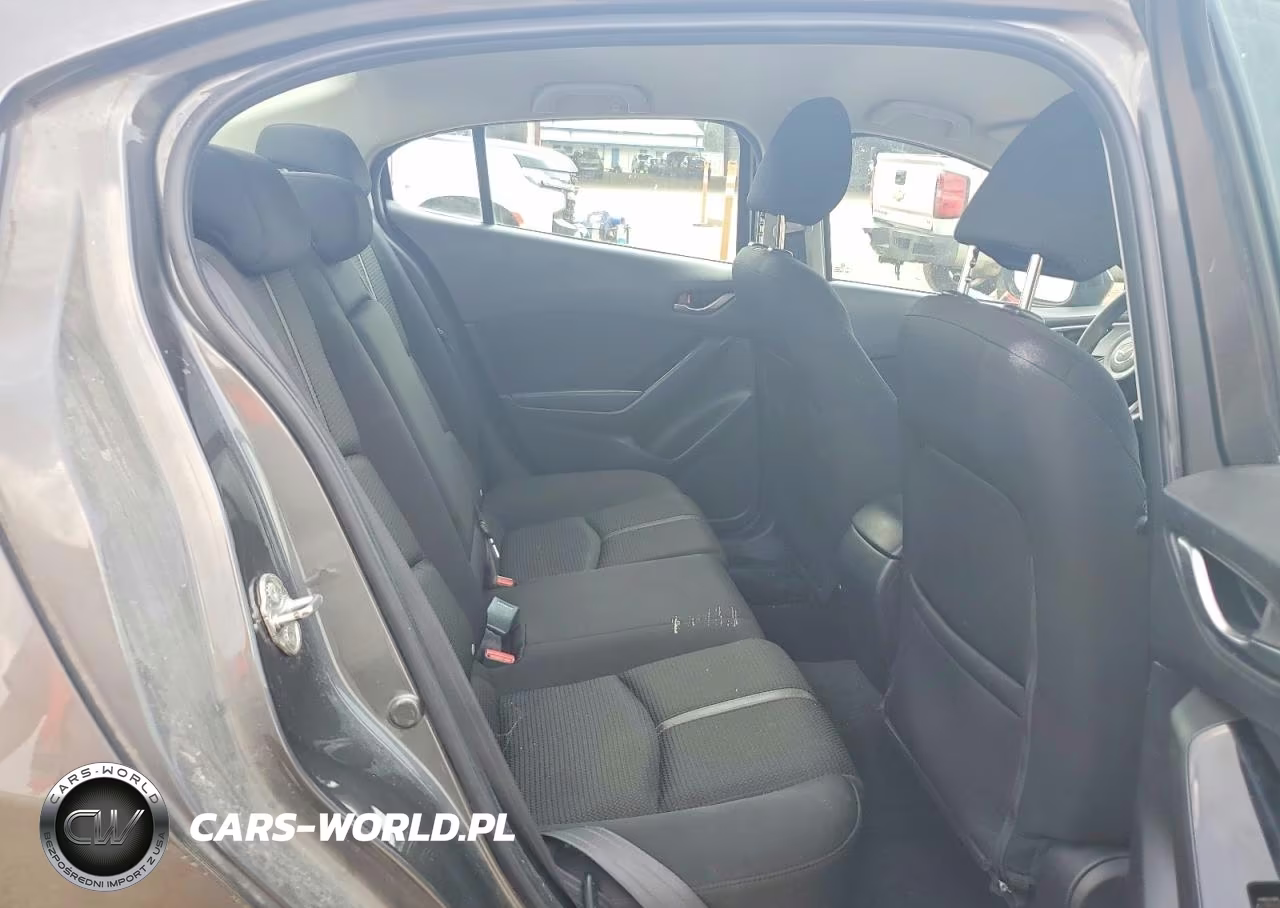 2018 Mazda 3 Sport VIN:3MZBN1U77JM168687 - 10