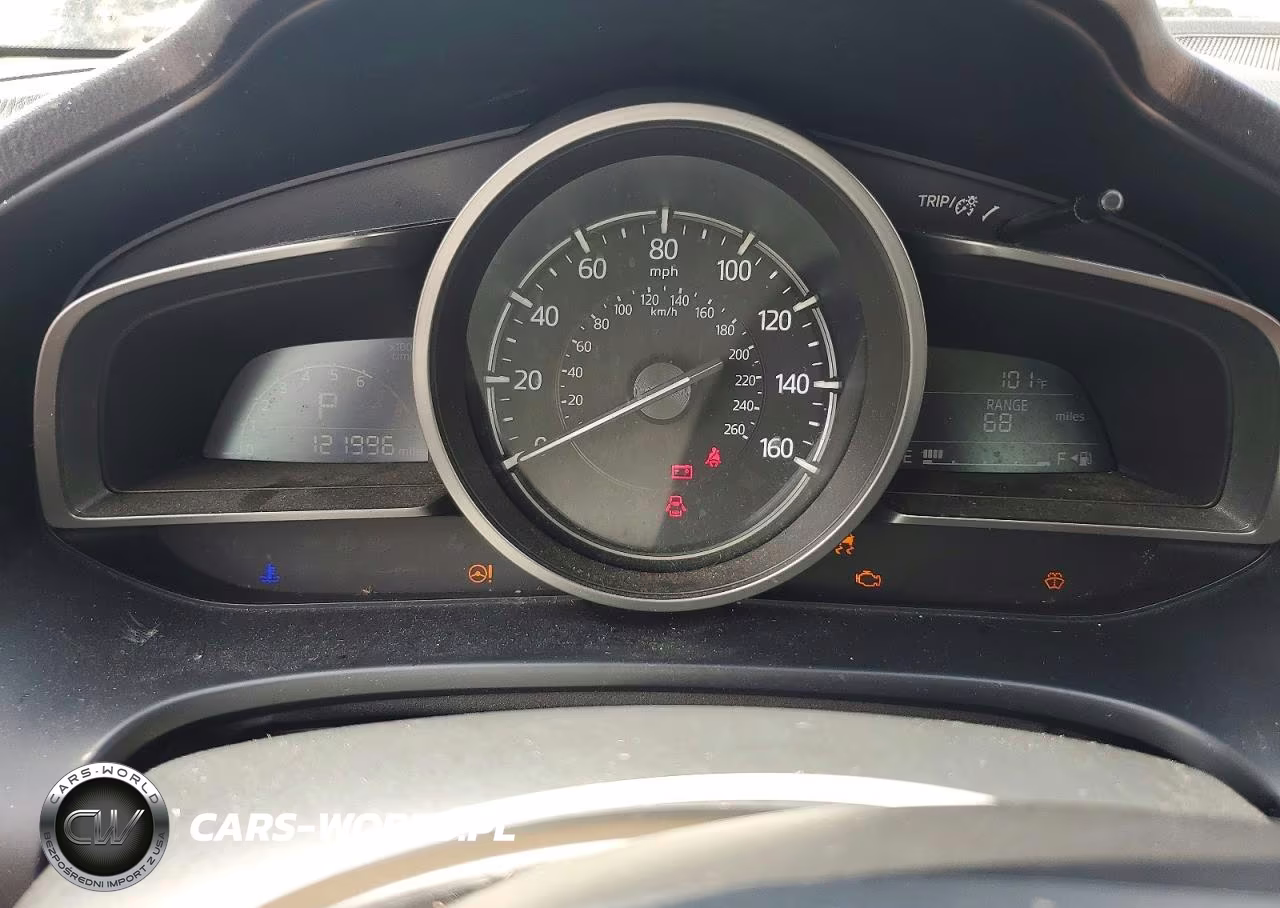 2018 Mazda 3 Sport VIN:3MZBN1U77JM168687 - 9