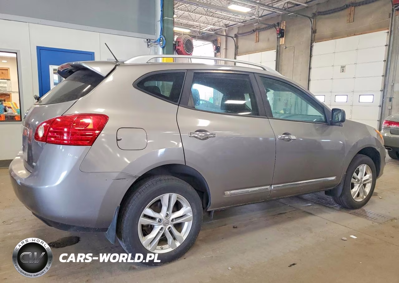 2015 Nissan Rogue Select S VIN:JN8AS5MV8FW262280 - 3