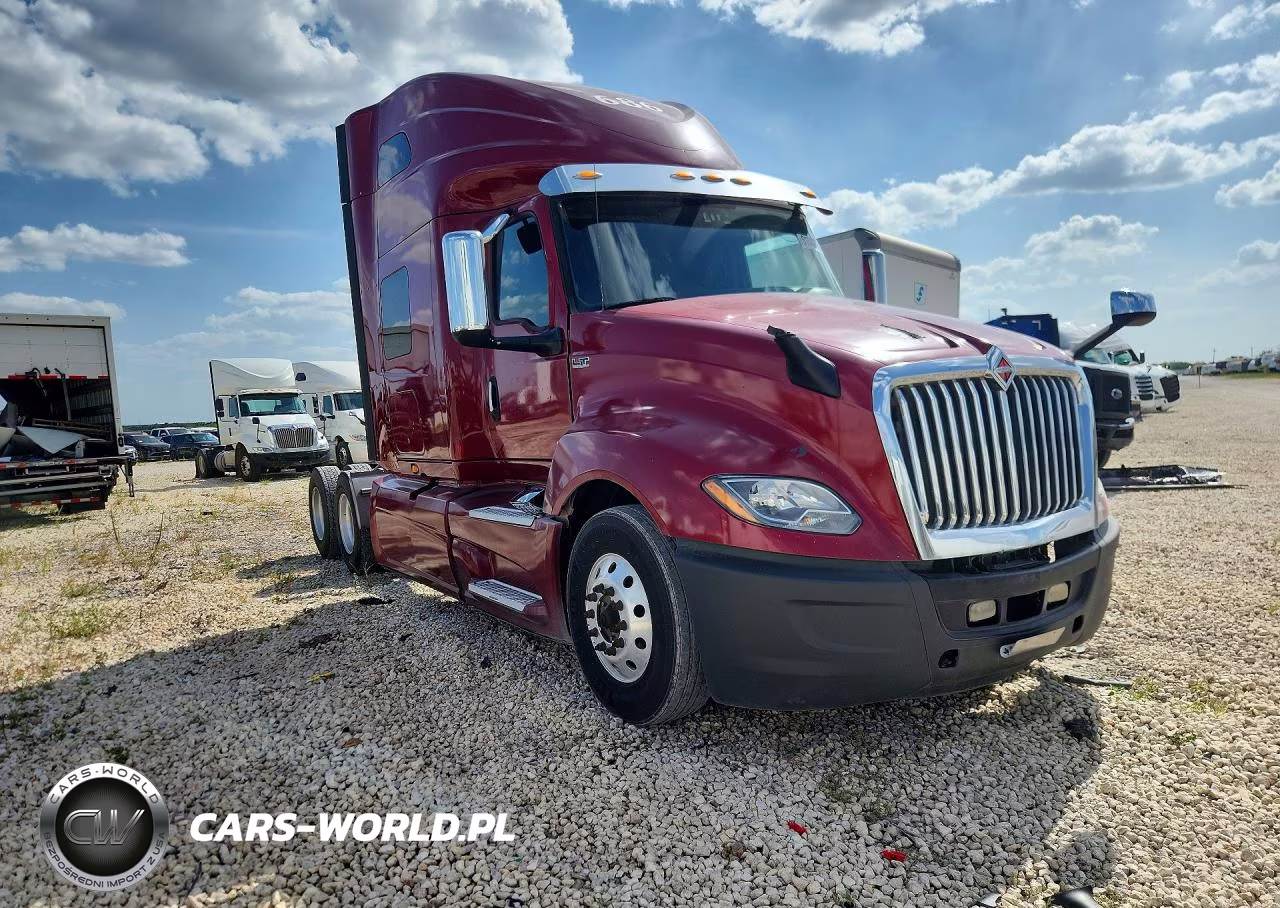 2018 International Lt625 VIN:3HSDZAPR8JN751607 - 4