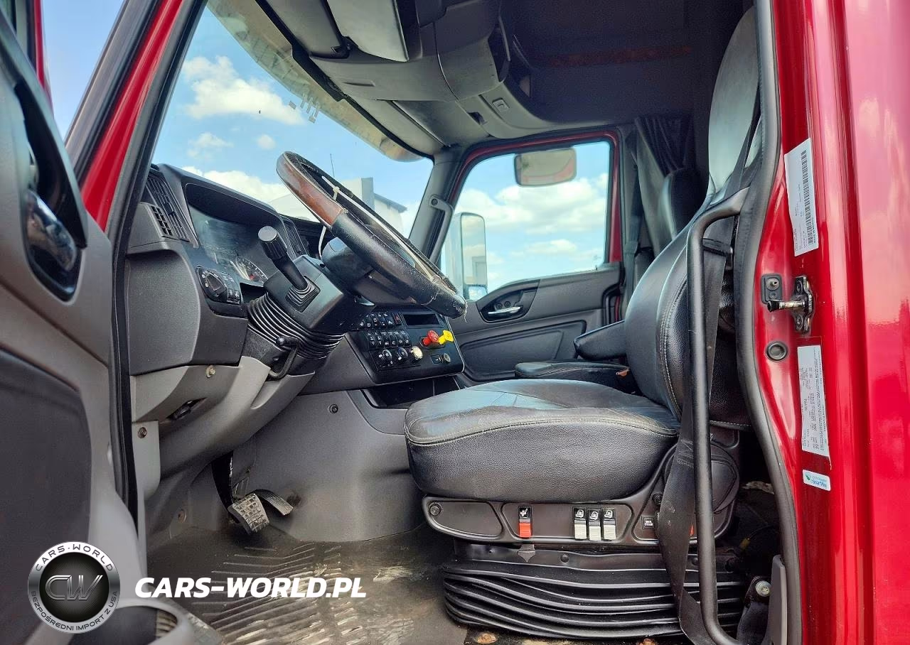 2018 International Lt625 VIN:3HSDZAPR8JN751607 - 7