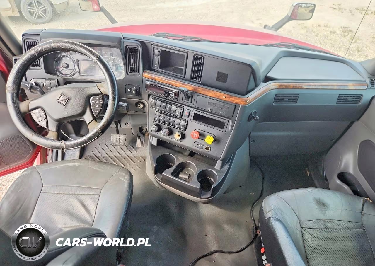 2018 International Lt625 VIN:3HSDZAPR8JN751607 - 8