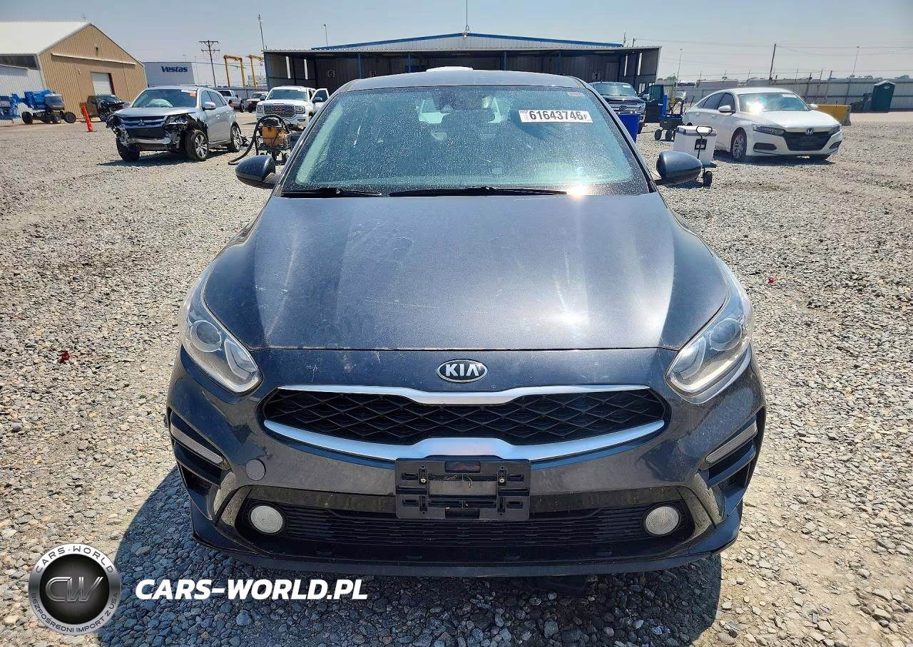2019 Kia Forte Lxs VIN:3KPF24AD7KE095485 - 5