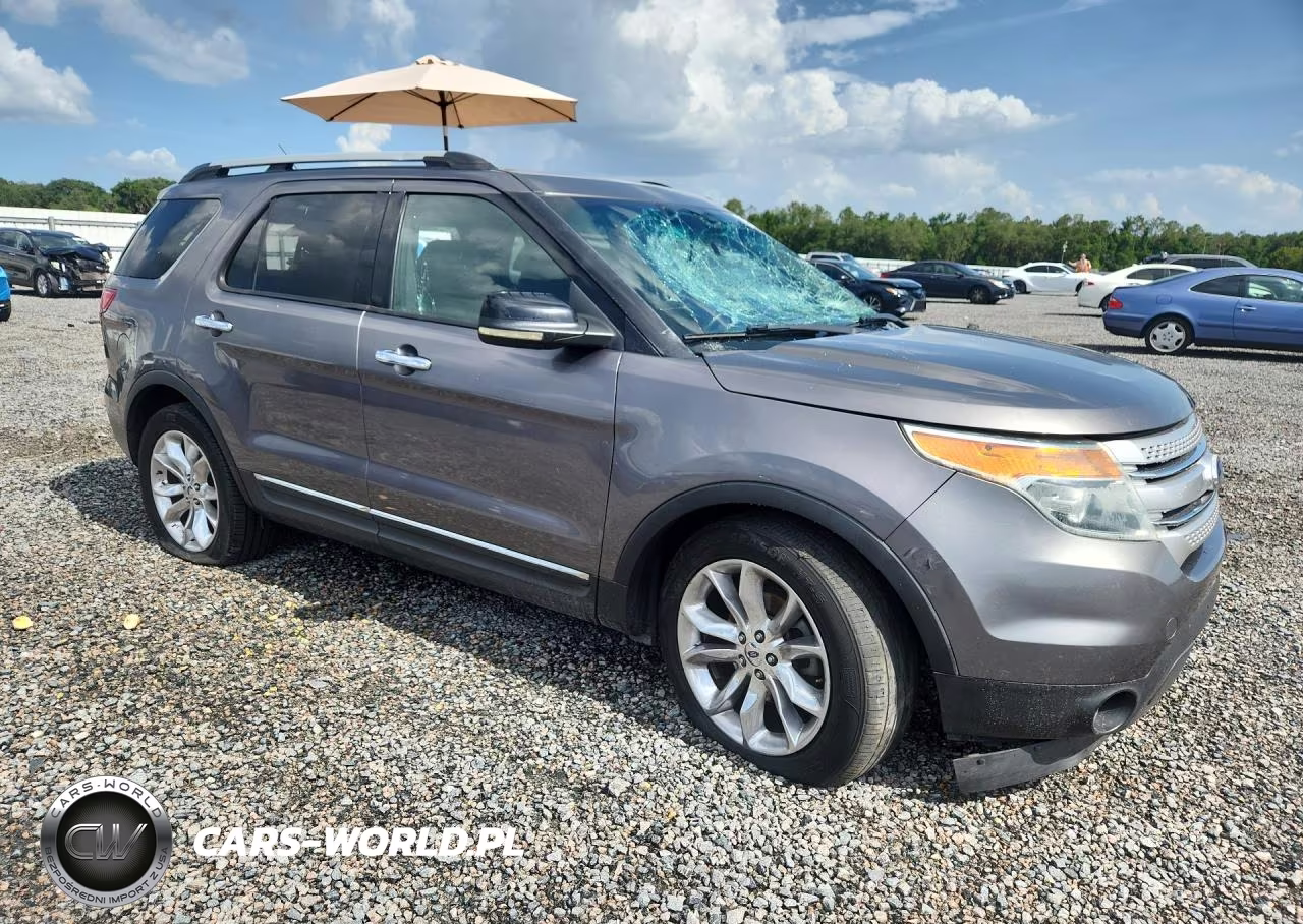 2011 Ford Explorer Xlt VIN:1FMHK7D81BGA49042 - 4