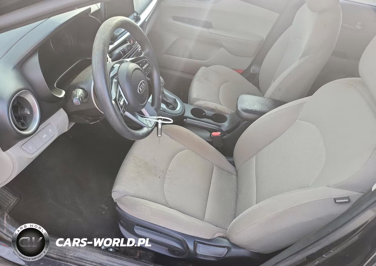 2019 Kia Forte VIN:3KPF24AD3KE064668 - 7