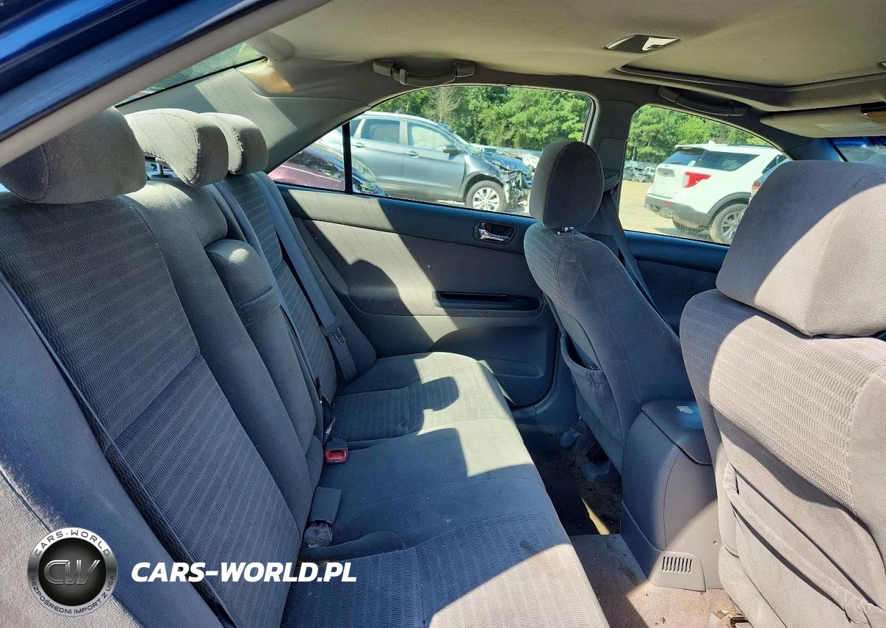 2005 Toyota Camry Le VIN:4T1BE32K25U074669 - 10