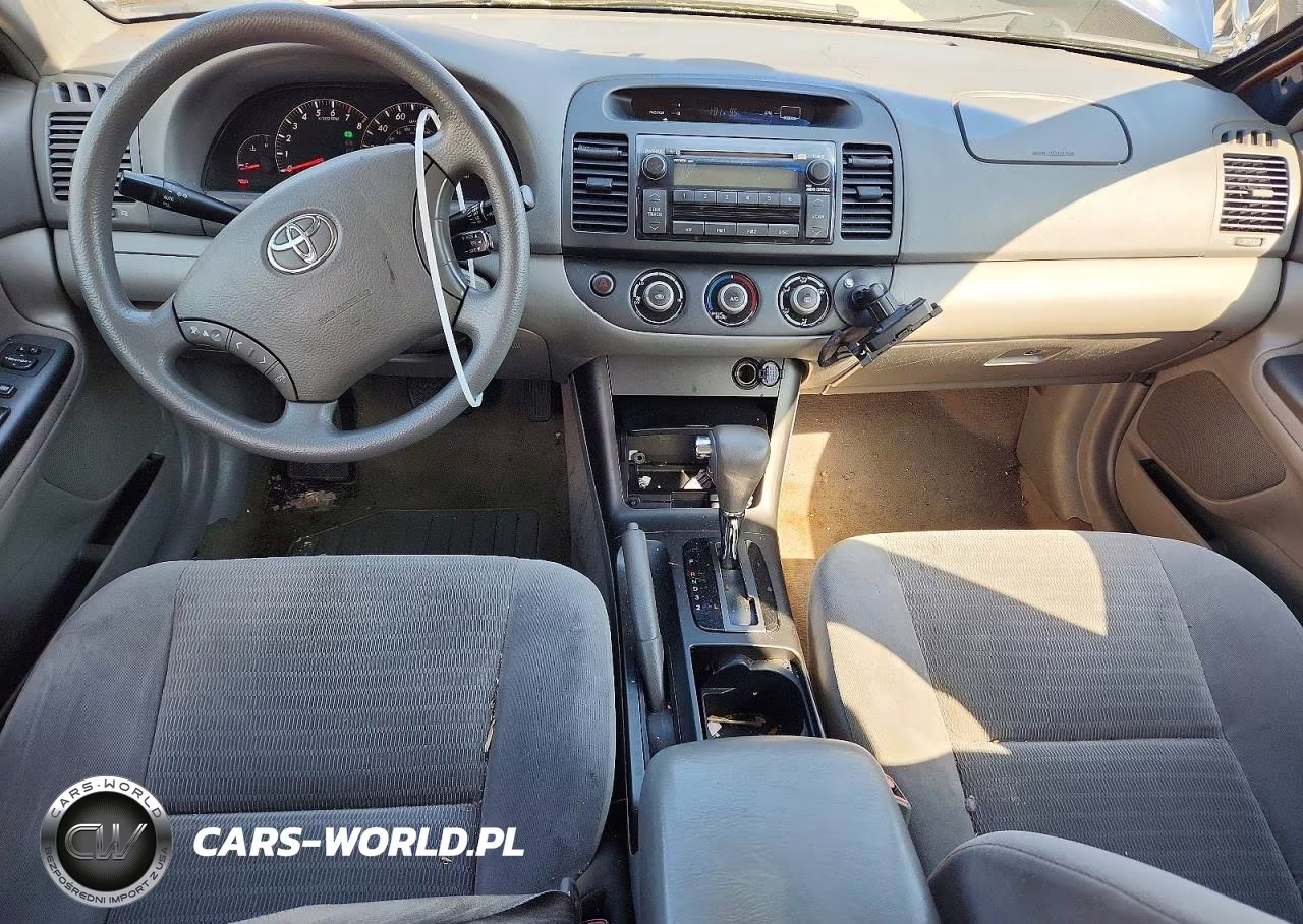 2005 Toyota Camry Le VIN:4T1BE32K25U074669 - 8
