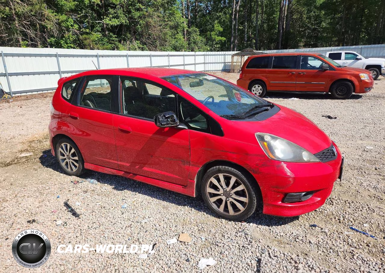 2012 Honda Fit Sport VIN:JHMGE8G52CC000714 - 4