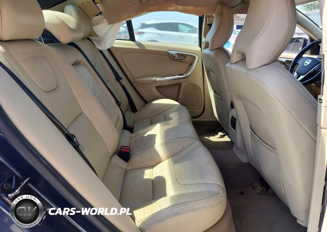 2012 Volvo S60 T5 VIN:YV1622FS8C2145914 - 10