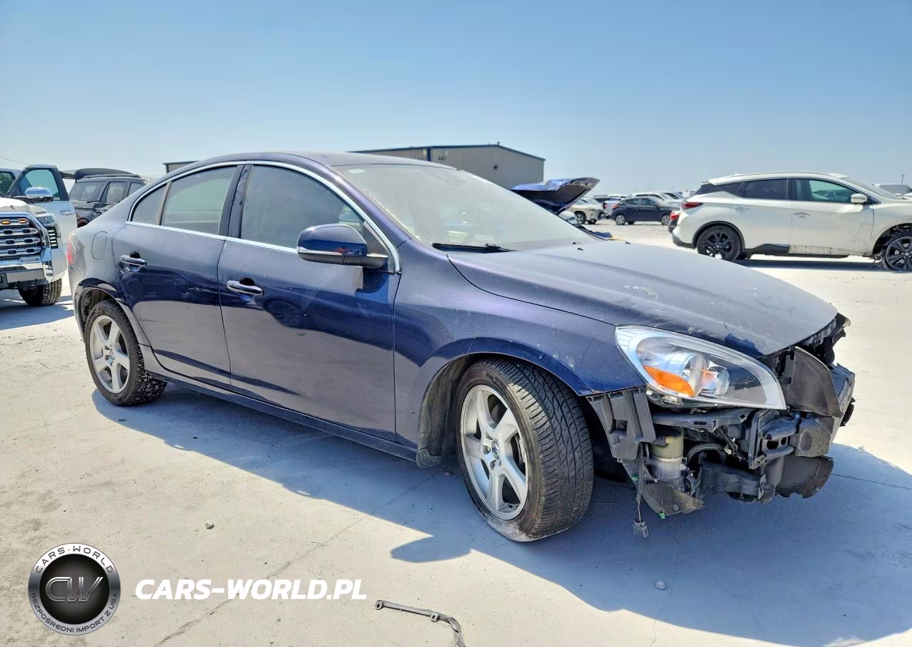 2012 Volvo S60 T5 VIN:YV1622FS8C2145914 - 4