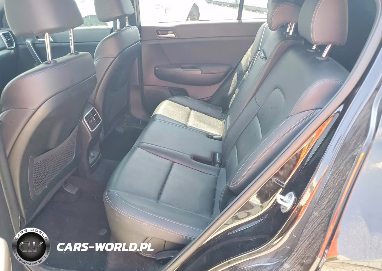 2020 Kia Sportage S VIN:KNDP63AC6L7710829 - 11