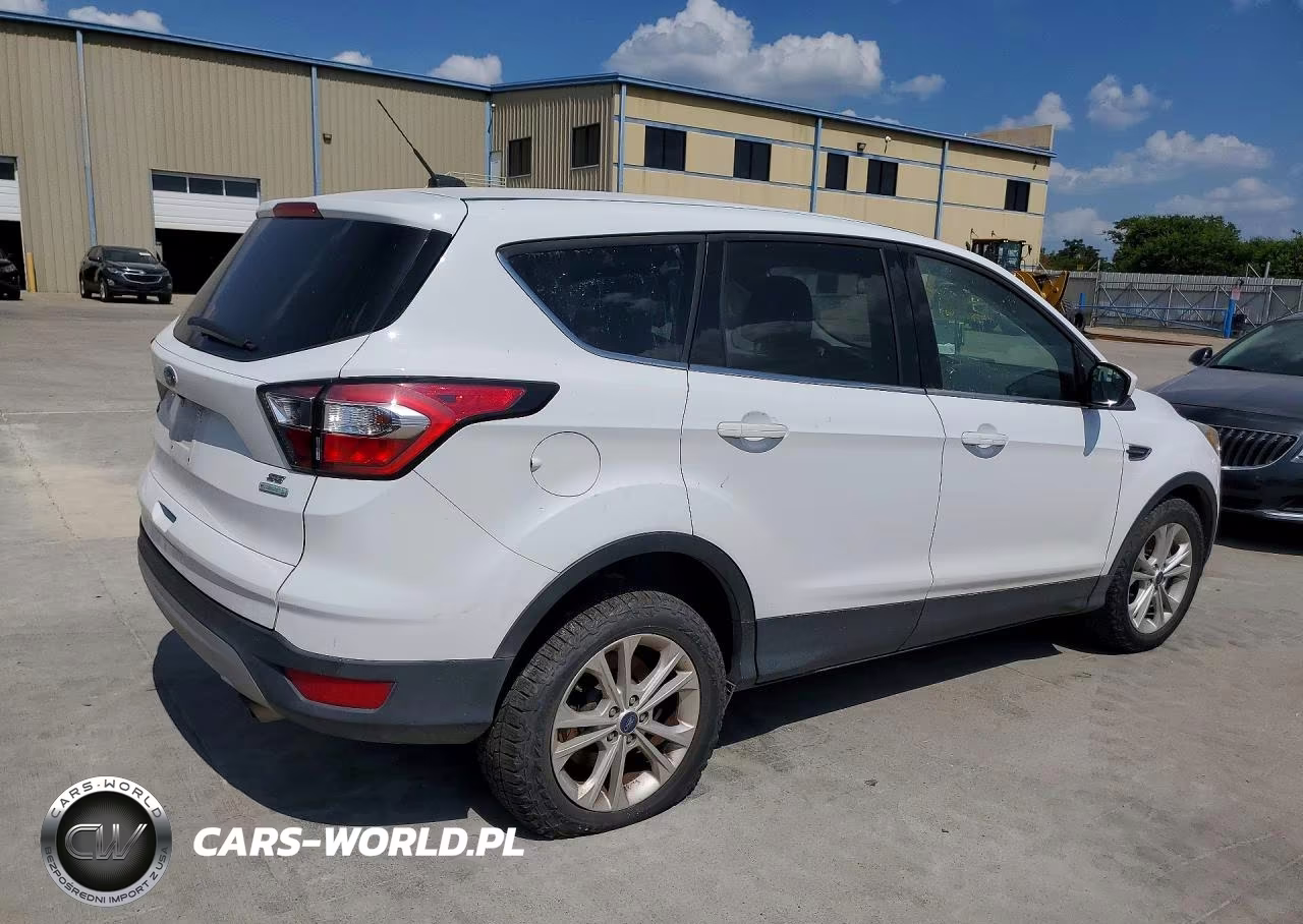 2017 Ford Escape Se VIN:1FMCU0G90HUC87278 - 3