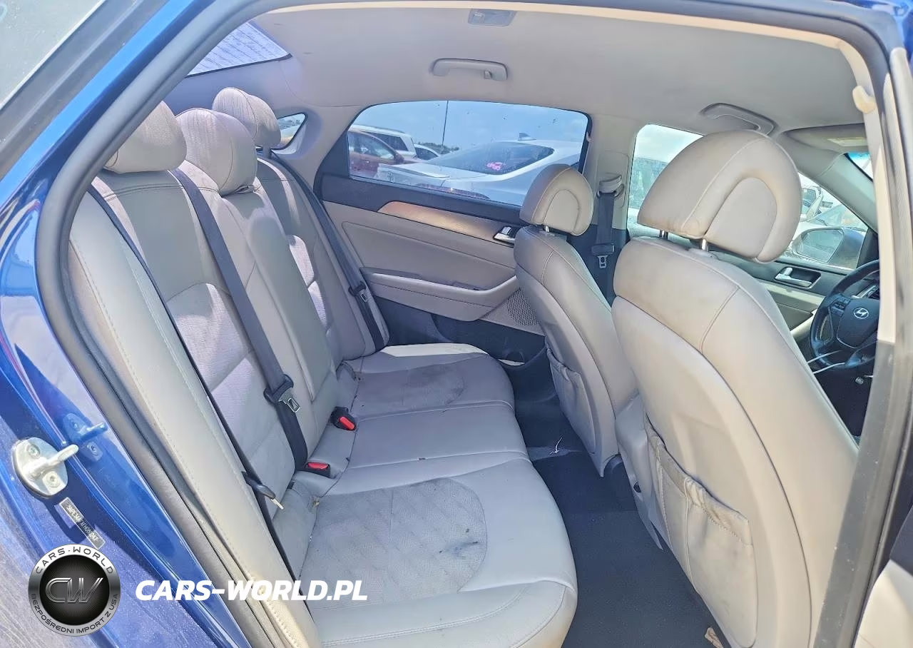 2015 Hyundai Sonata Sport VIN:5NPE34AFXFH080247 - 10