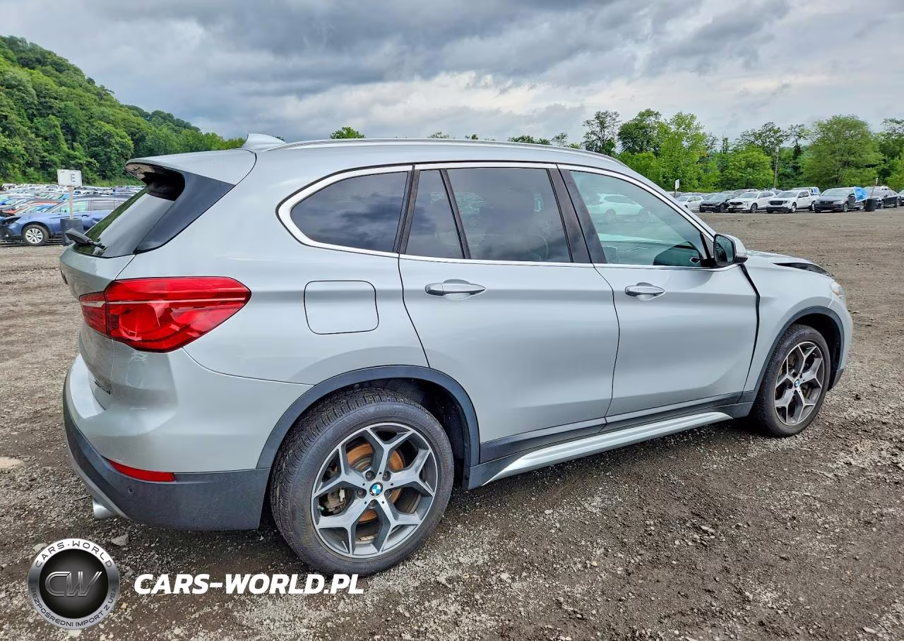 2019 BMW X1 xDrive28I VIN:WBXHT3C55K5L36559 - 3