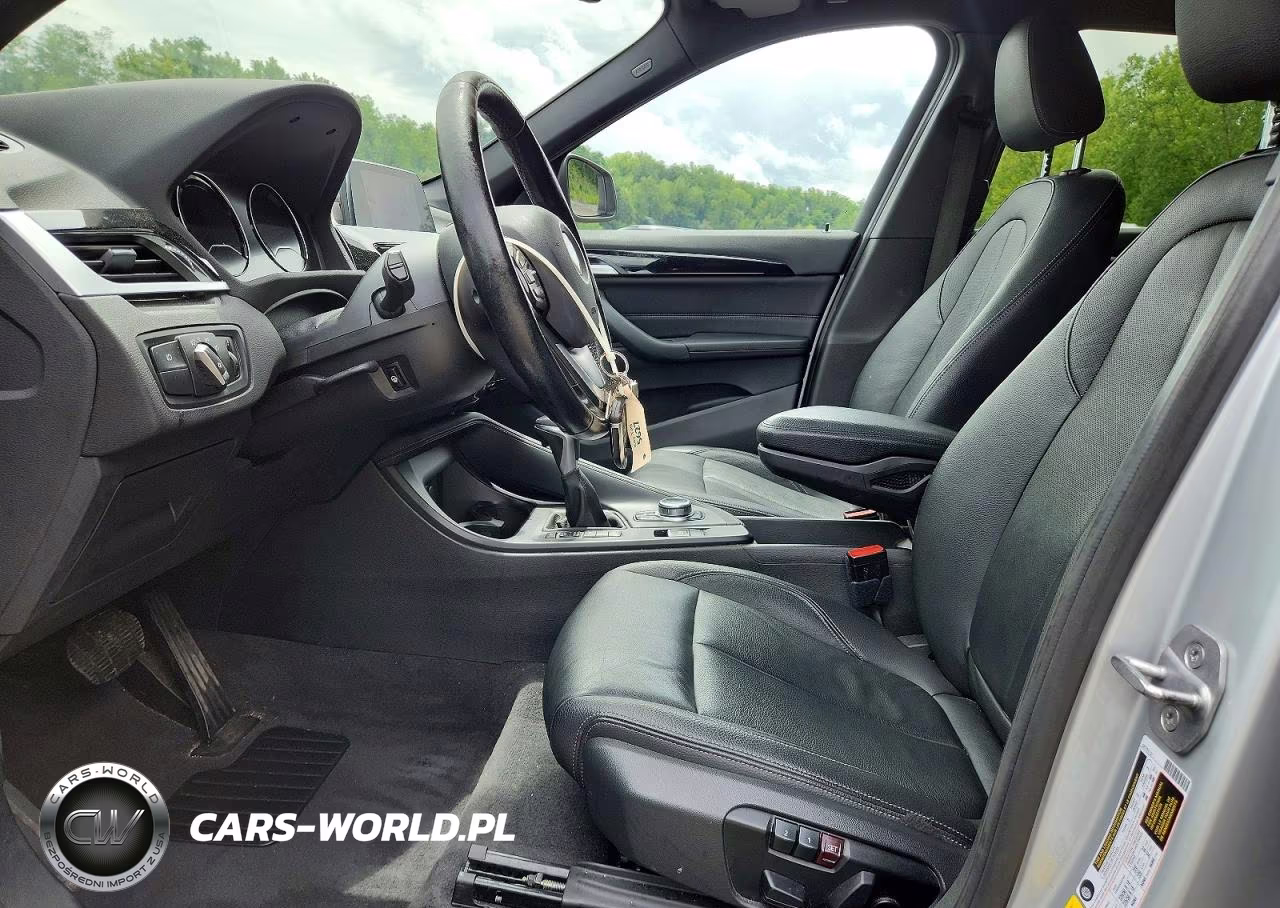 2019 BMW X1 xDrive28I VIN:WBXHT3C55K5L36559 - 7