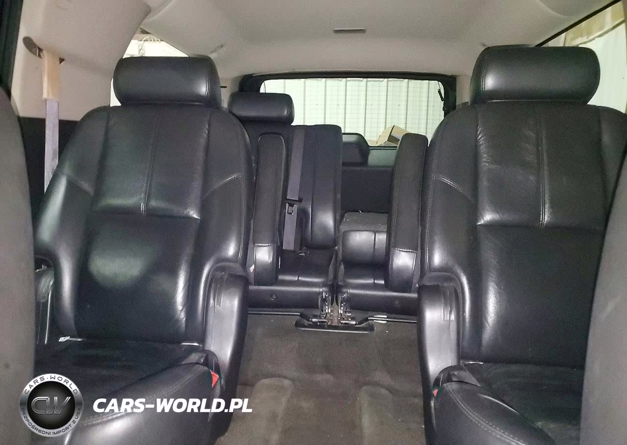 2008 Chevrolet Subrban VIN:3GNFK16308G112713 - 10