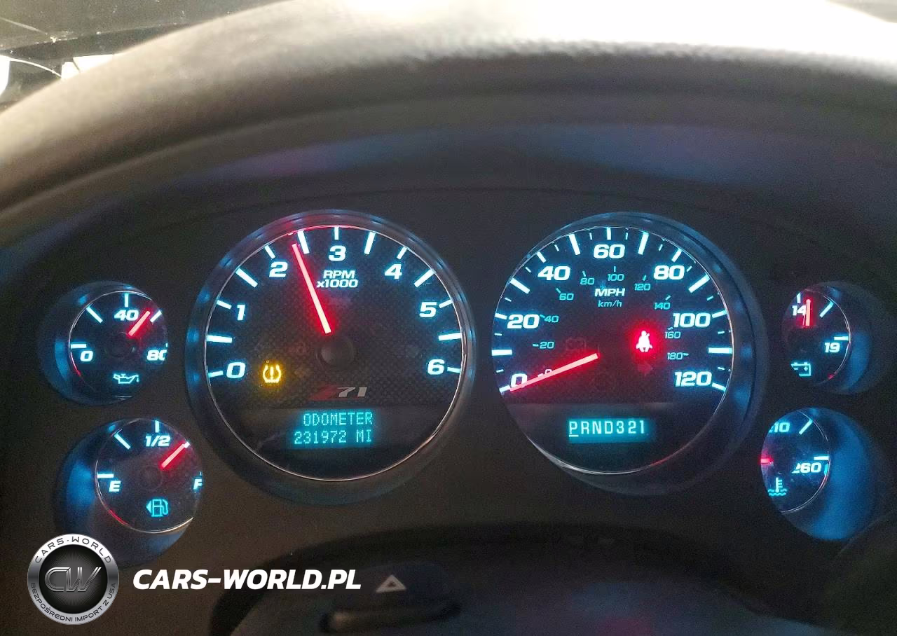 2008 Chevrolet Subrban VIN:3GNFK16308G112713 - 9