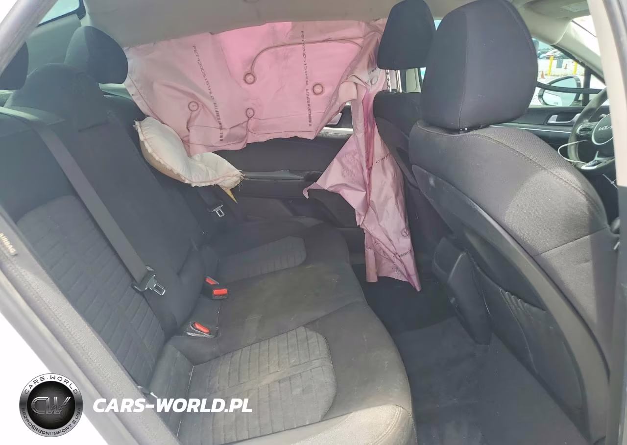 2025 Kia K5 Lxs VIN:KNAG24J75S5299466 - 10