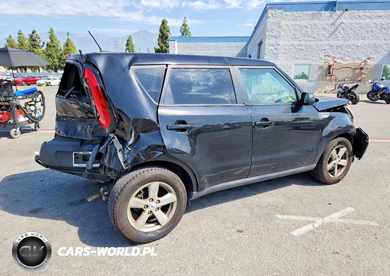 2014 Kia Soul Base VIN:KNDJN2A29E7109783 - 3
