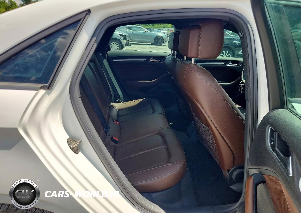 2018 Audi A3 Premium VIN:WAUAUGFF7J1005475 - 10