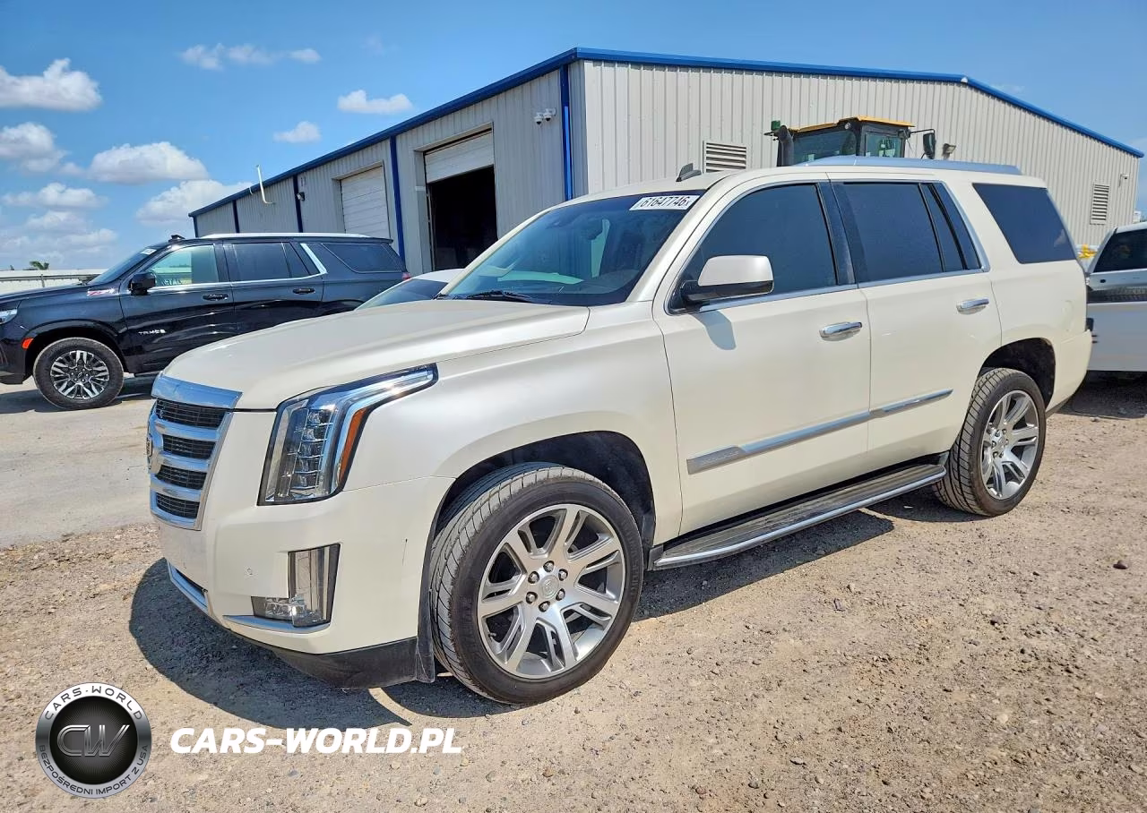 2015 Cadillac Escalade Luxury – zdjęcie 1 z 12