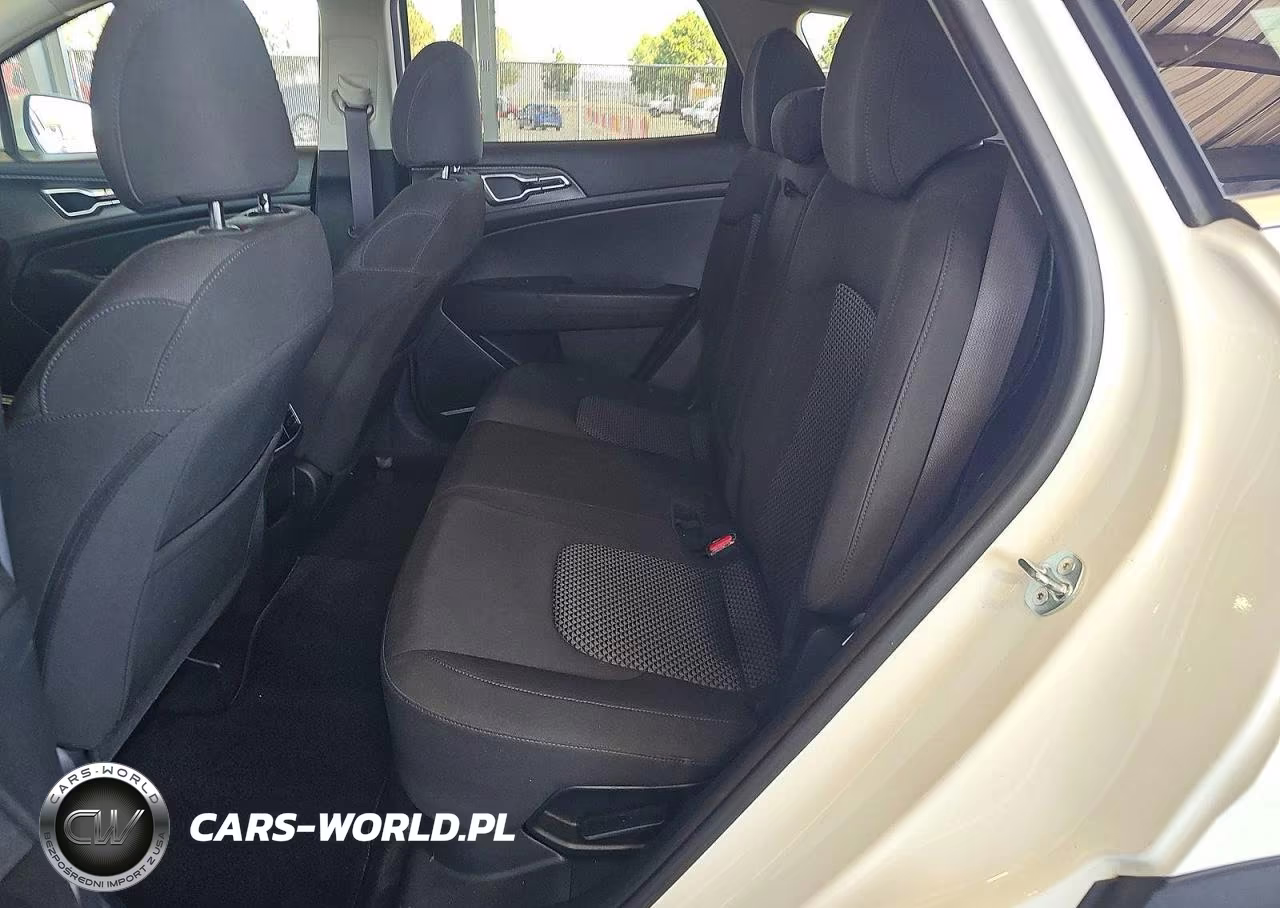 2023 Kia Sportage Lx VIN:KNDPUCAG6P7059930 - 6
