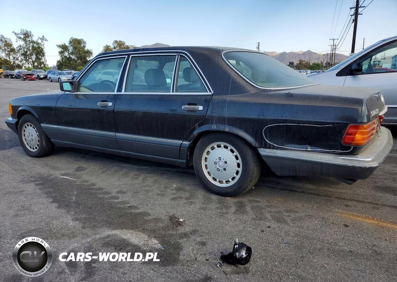 1990 Mercedes-Benz 560 Sel VIN:WDBCA39E1LA528900 - 2