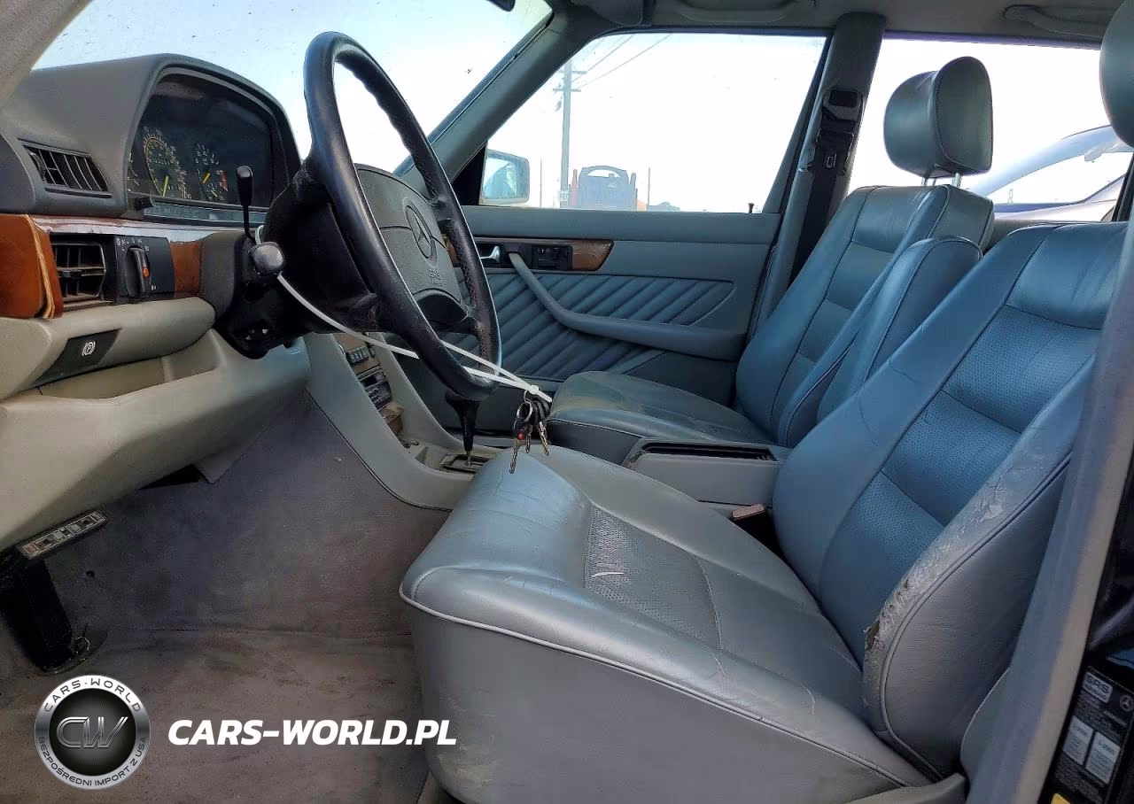 1990 Mercedes-Benz 560 Sel VIN:WDBCA39E1LA528900 - 7
