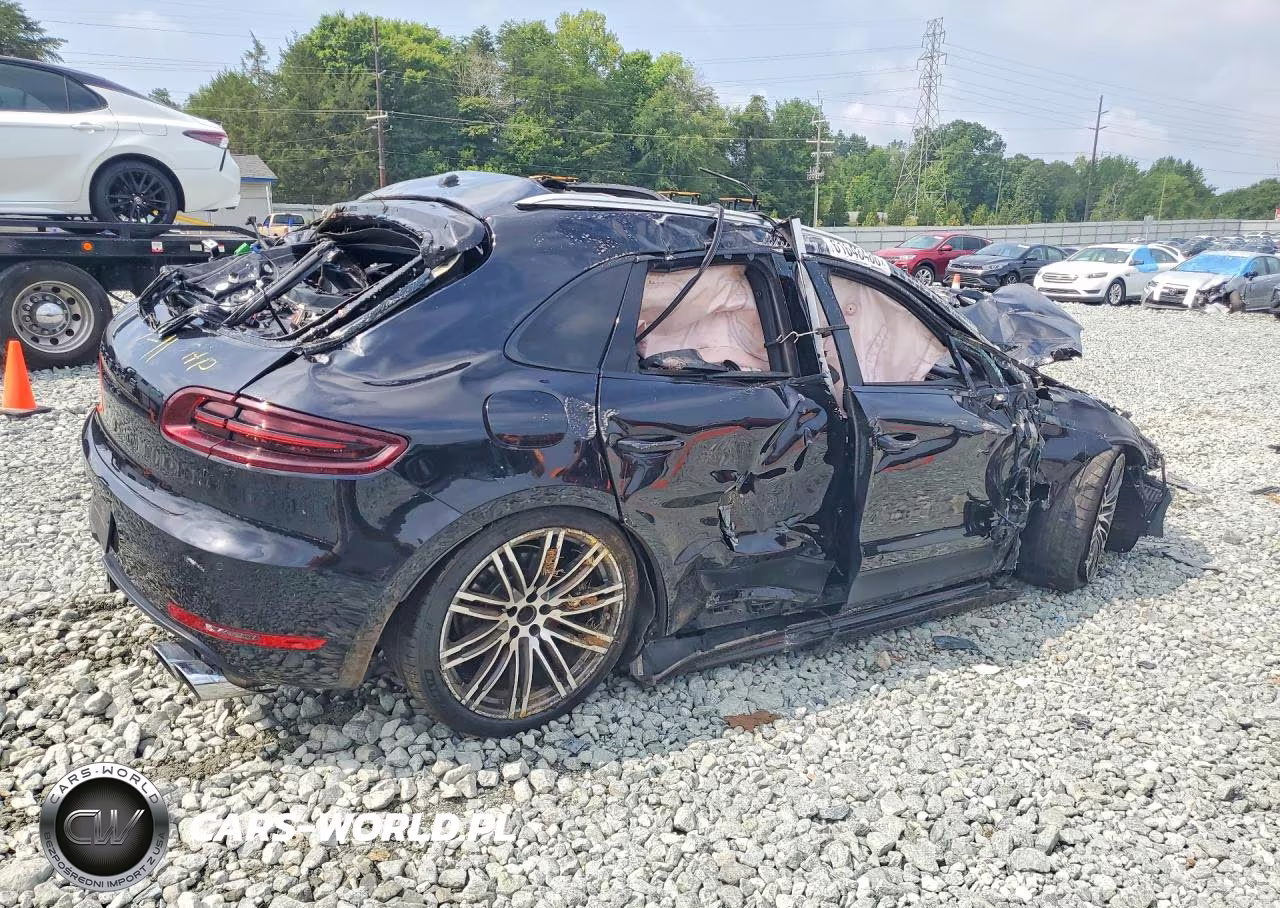 2018 Porsche Macan Gts VIN:WP1AG2A52JLB60403 - 3