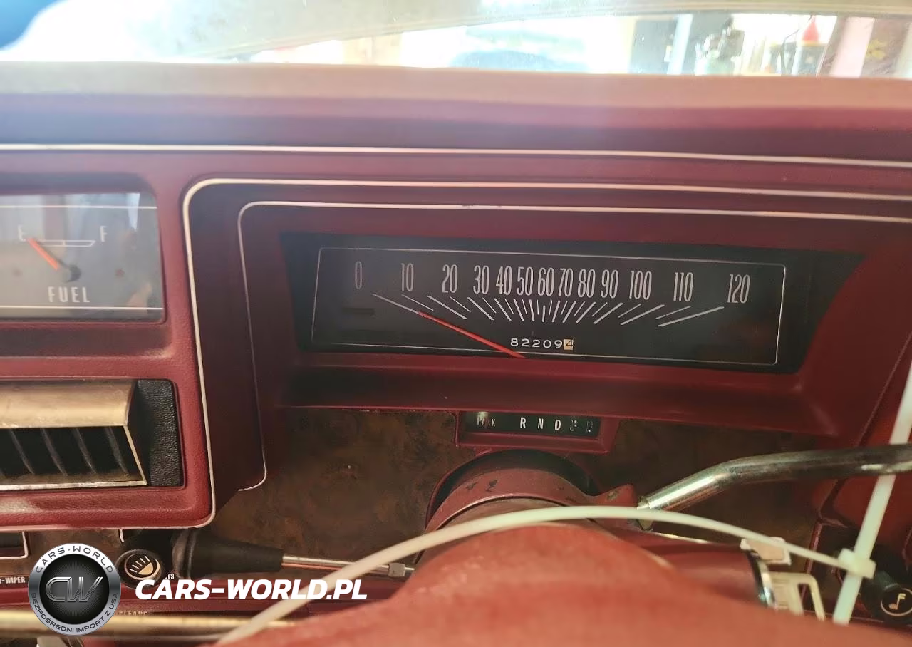 1974 Chevrolet Malibu Classic VIN:1D37R4K455754 - 9
