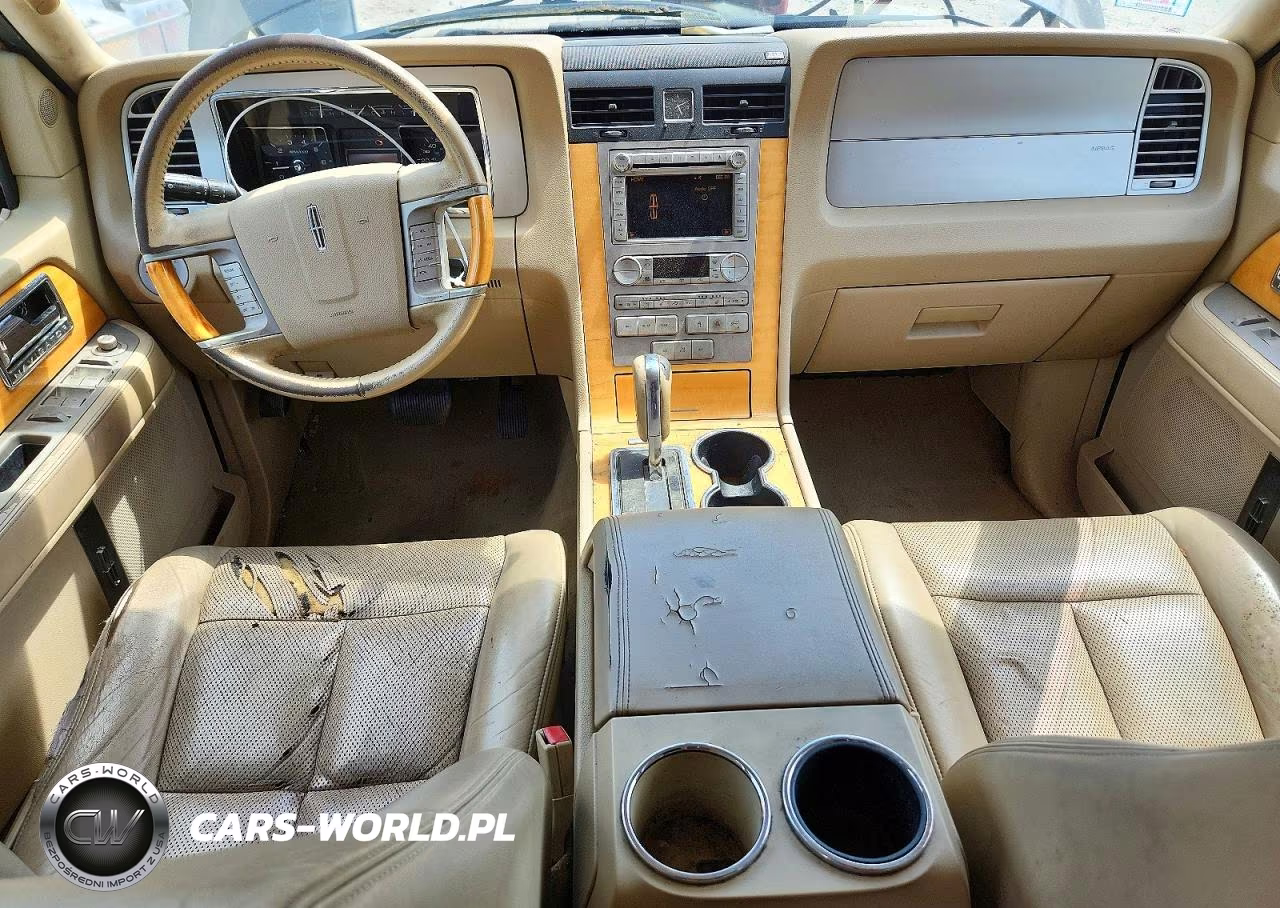 2010 Lincoln Navigator VIN:5LMJJ2J54AEJ05323 - 8