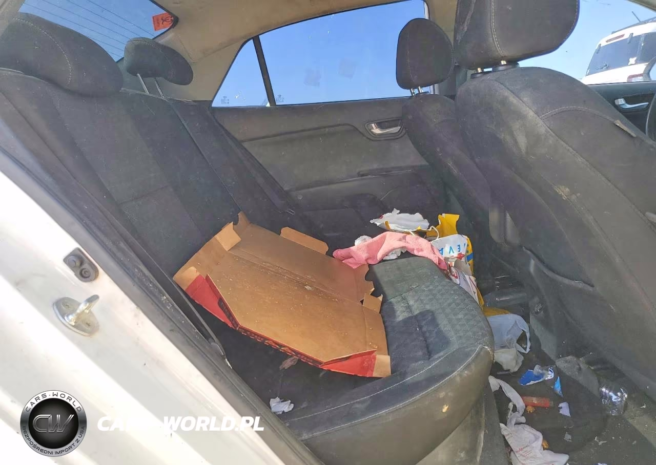 2019 Kia Rio S VIN:3KPA24AB8KE205436 - 10