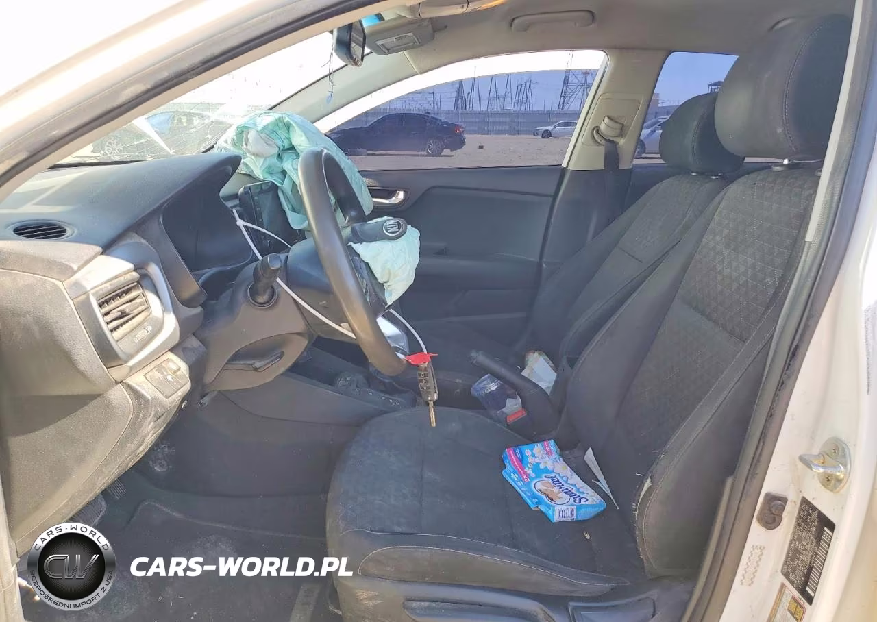 2019 Kia Rio S VIN:3KPA24AB8KE205436 - 7